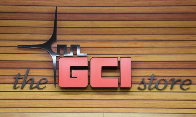 Billionaire seeks controlling interest in GCI, regulatory filings show