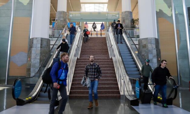 Anchorage International among 40 airports forced to cut flights due to government shutdown