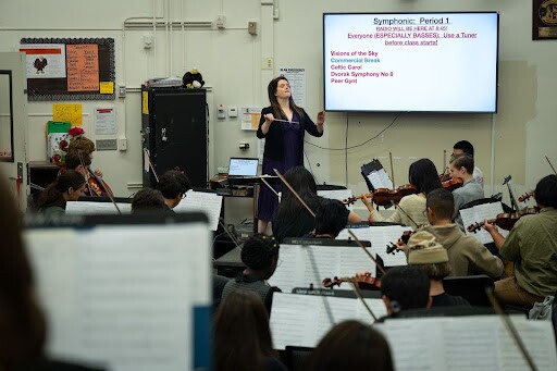 Playing it forward: Anchorage musician’s gift transforms high school orchestra