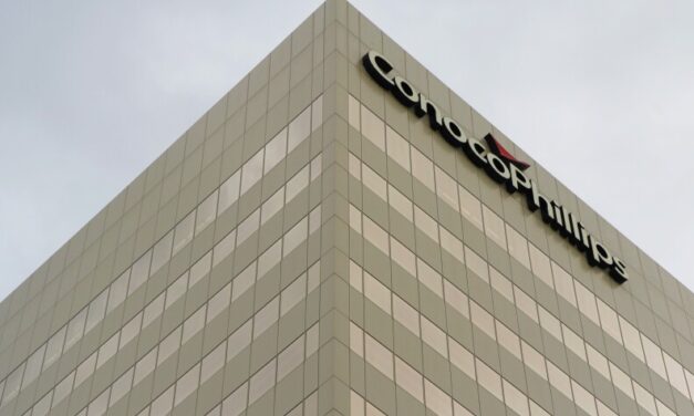 Conoco workers aim for union representation on North Slope