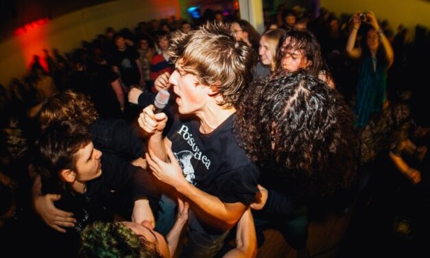 The Anchorage Weekender: A holiday tree tour, Santa skis free and 8 more local events