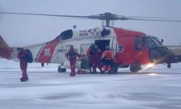 U.S. Coast Guard rescues 9 from fishing vessel grounded off St. George Island