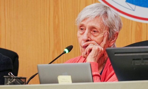 Mat-Su data center plan in doubt after mayor’s veto